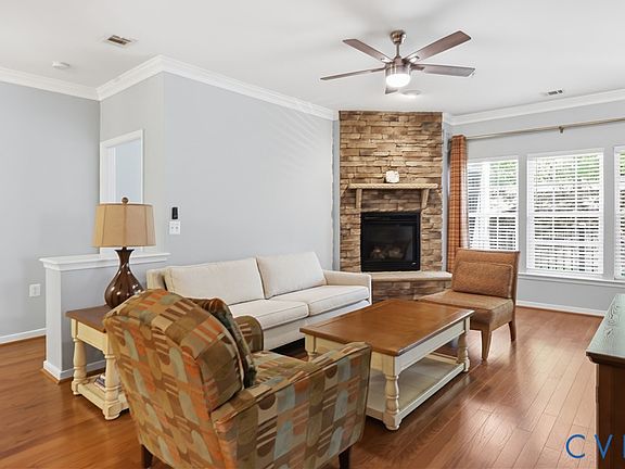 4th image of 1000 Westwood Village Way Unit 103