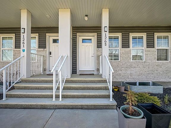 3rd image of 1265 NE Carrington Blvd NW