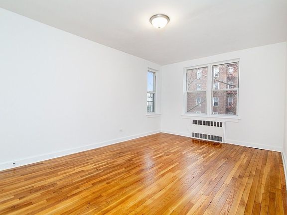 4th image of 66-40 108th St APT 3B