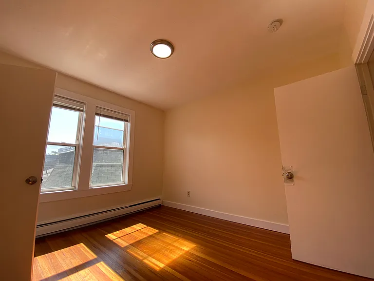 66 Pleasant St #3 — Photo 14