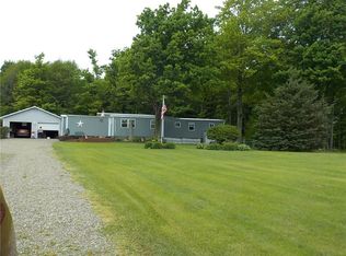 11956 Station Rd, North East, PA 16428