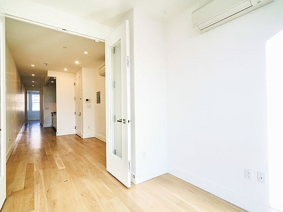 5th image of 77 Jefferson St #33RI