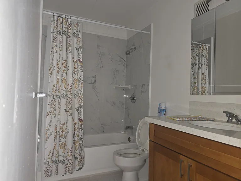 1320 Alexander St #1102 — Photo 5
