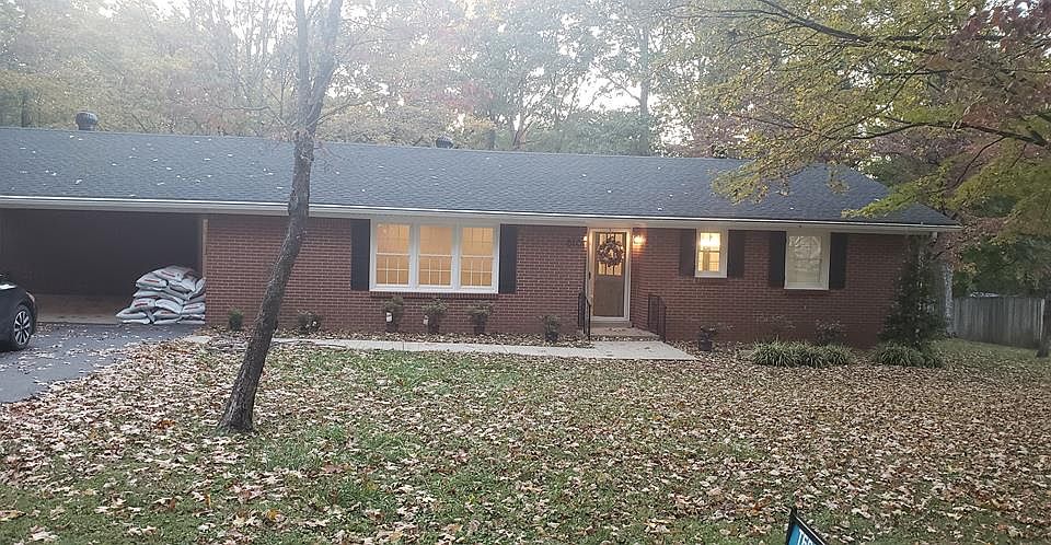 1st image of 810 Wildwood Dr