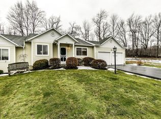 600 Timber Ridge Dr, Camillus, NY 13031