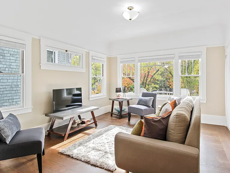 2615 P St #3 — Photo 5