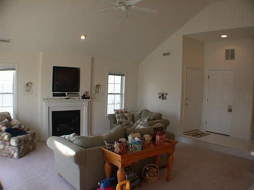 3rd image of 1342 Haven Ave