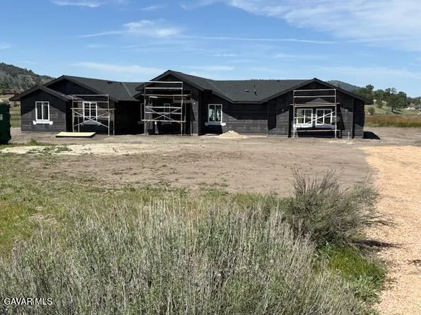 27081 Mountain Way, Tehachapi, CA 93561