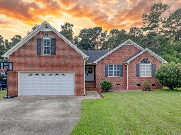 609 Lake Side Drive, Riegelwood, NC 28456