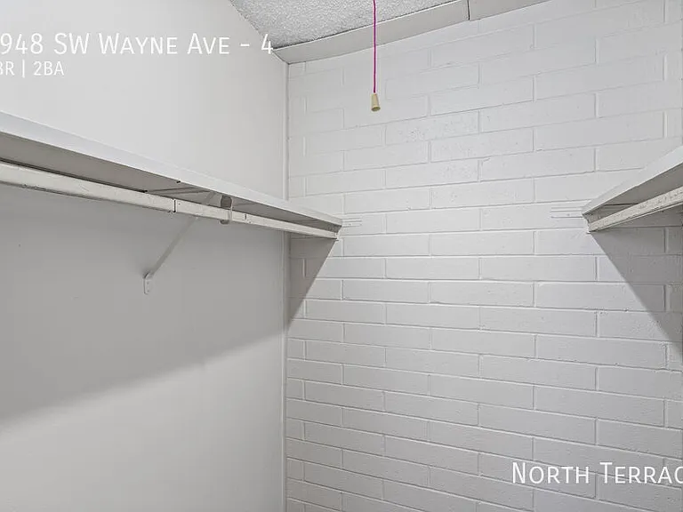 Hillstone Apartments — Photo 26