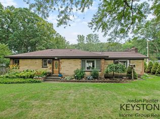 5409 Grand River Dr NE, Grand Rapids, MI 49525