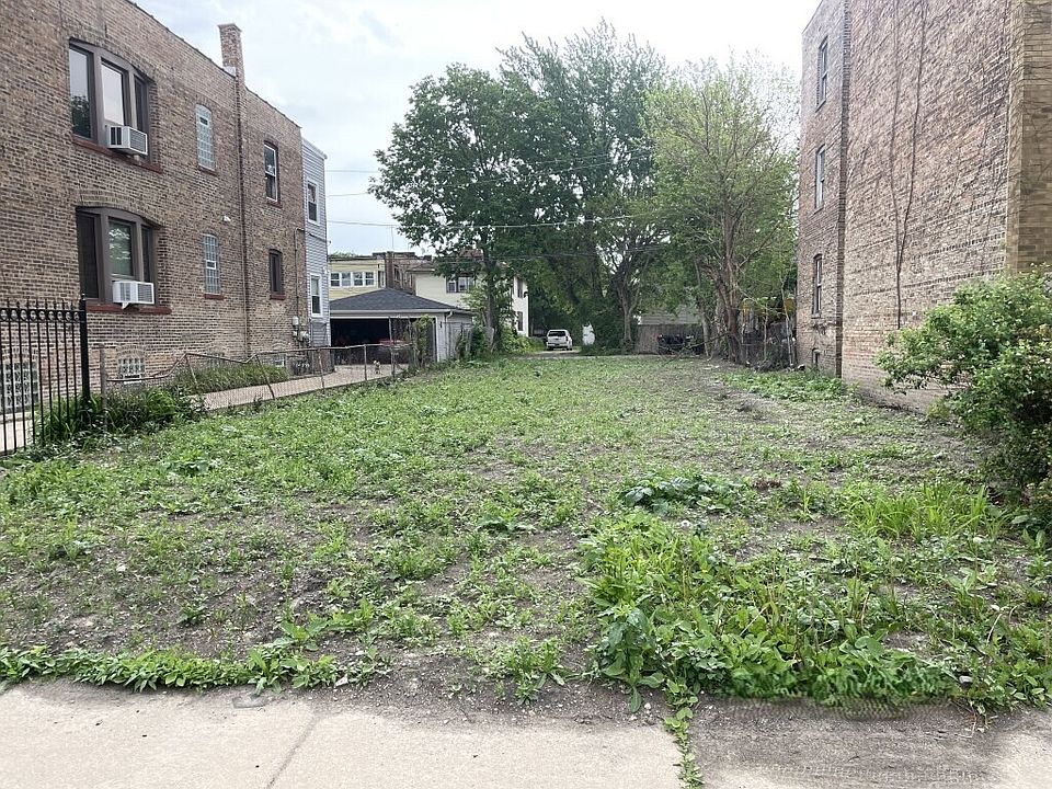 2nd image of 11343 S Forest Ave
