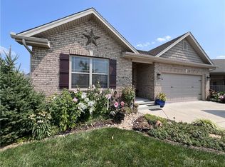 110 Silver Oak Ct, Carlisle, OH 45005