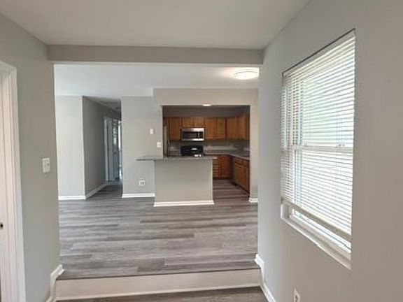 2nd image of 1803 Anderson Rd