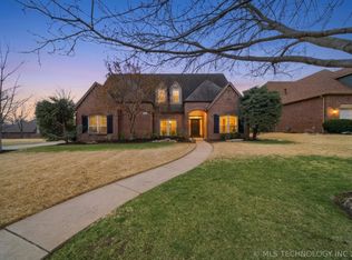 9152 E 103rd St, Tulsa, OK 74133