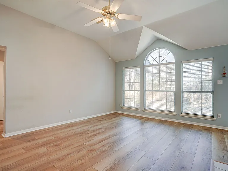 9137 Fainwood Ln — Photo 26