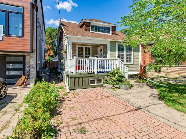 210 Gowan Ave #Basement, Toronto, ON M4J 2K6