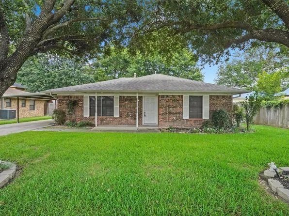 21314 Falvel Rd, Spring, TX 77388