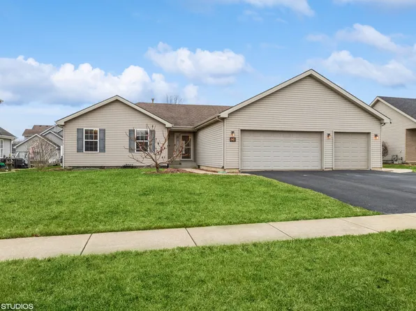 524 Linden Ln, Peotone, IL 60468