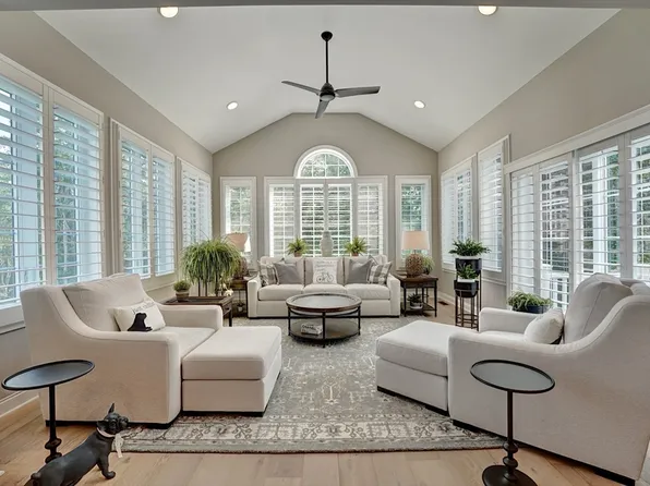 133 Phoebe St #70, Methuen, MA 01844