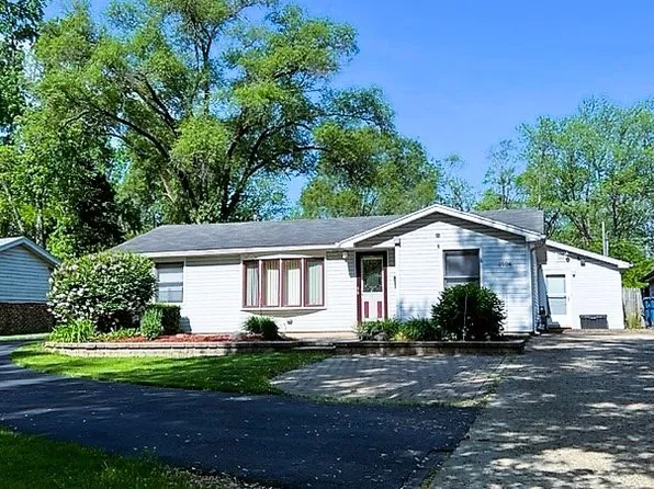 3504 Ashland Ave, Steger, IL 60475