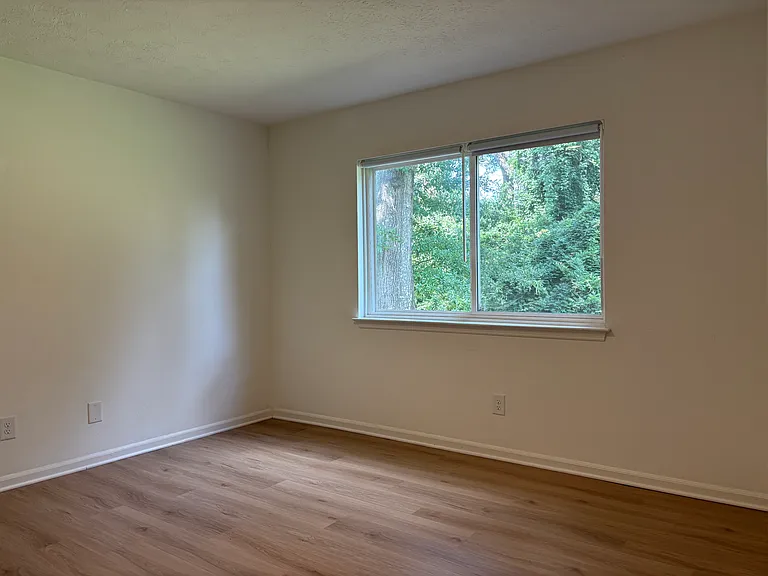 146 Jackson St #10 — Photo 9