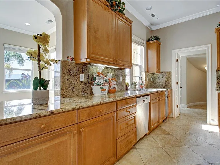 1852 Saddle Park Pl — Photo 23