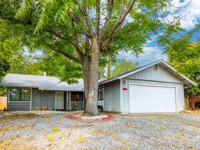 3490 Silverwood St, Redding, CA, 96002