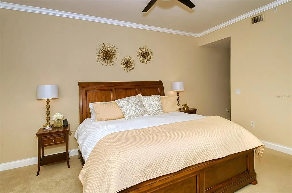 2 bed, 1666 sqft, $5,000 — Photo 1