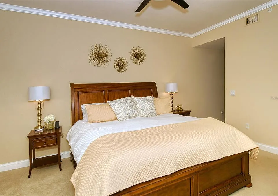 8111 Lakewood Main St #310