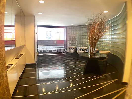 Rented by NYC Empire Realty Inc | media 43