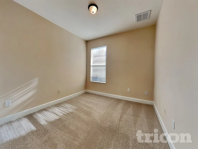 922 Larwood Pine Dr — Photo 14