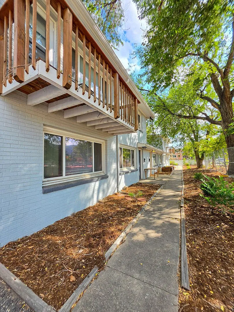 1525 Arapahoe — Photo 3