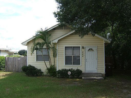 1st image of 448 4th St N