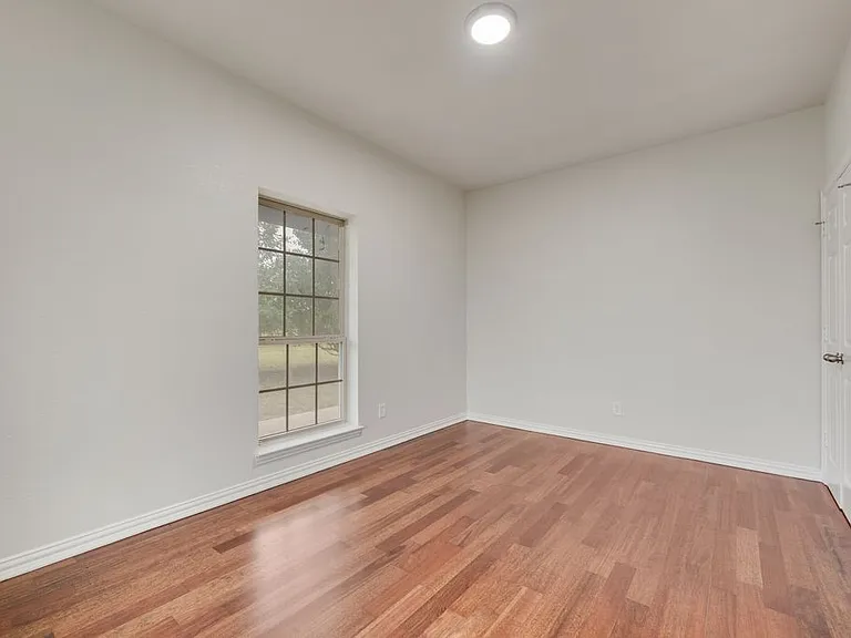 5855 County Road 408 — Photo 20