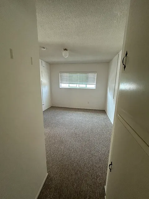 1 bed, $2,100 — Photo 2