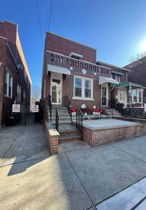 2054 Continental Ave, Bronx, NY, 10461