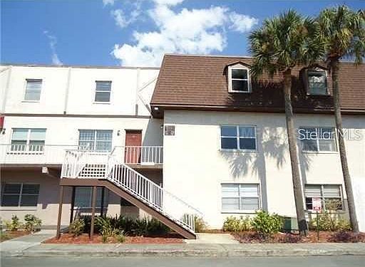 3rd image of 9221 Tudor Dr APT 105