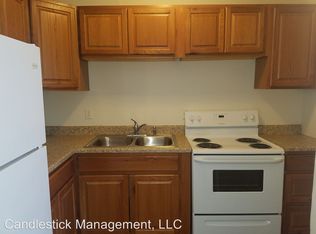 441 SE Winfield Ave APT 03, Topeka, KS 66607