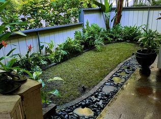 645 Mananai Pl, Honolulu, HI 96818