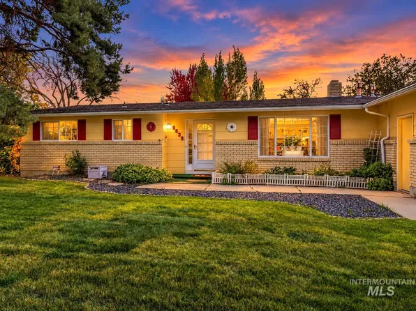 8635 W Winchester Dr, Boise, ID 83704