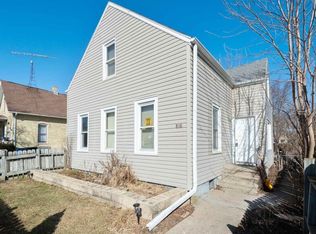 816 English St, Racine, WI 53402