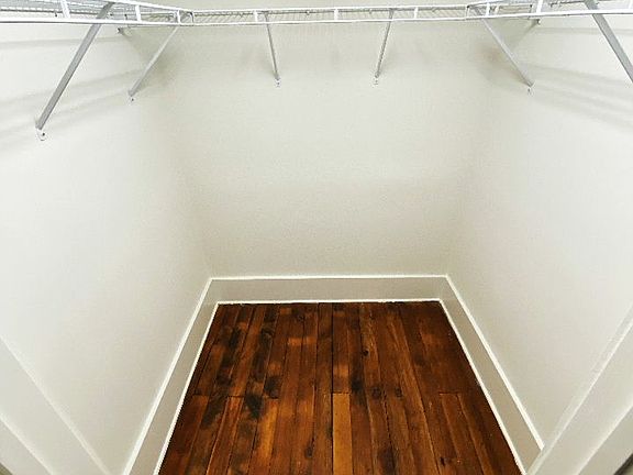 3rd image of 133 N Sycamore St APT 14