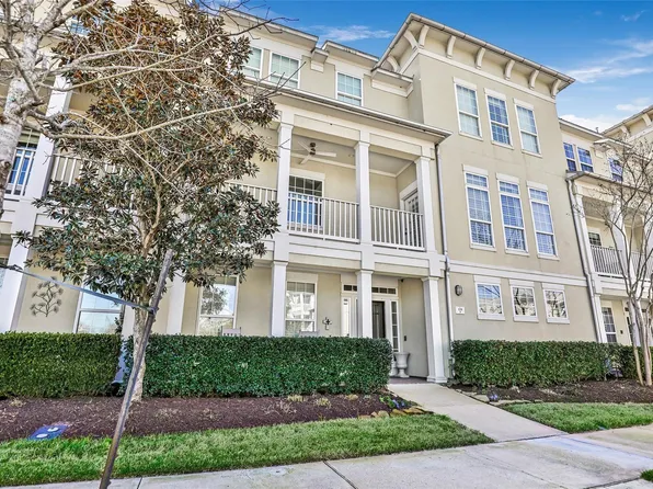 135 Low Country Ln, Spring, TX 77380