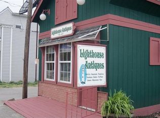 210 W Main St, Marblehead, OH 43440