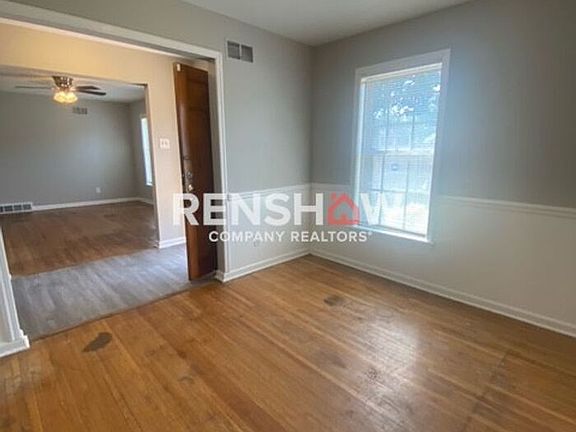 5th image of 3350 Gaylord Ln