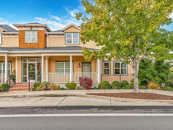 2nd image of 628 Fair Oaks Ct