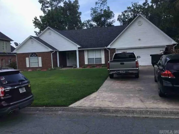214 Overland Trl, White Hall, AR 71602