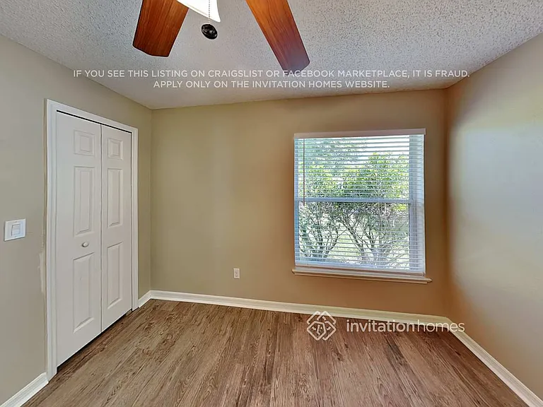 4216 King Edward Dr — Photo 13