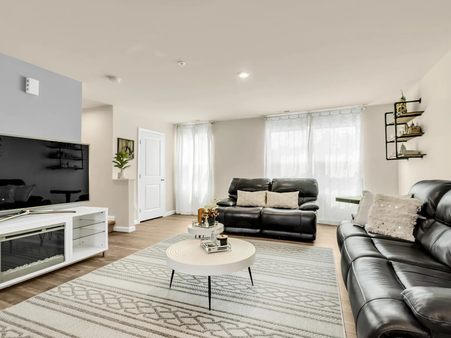 5312 Austin Knoll Ct — Photo 1